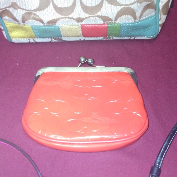 ❤️Lot 4 COACH Wristlet Kisslock Wallet Cosmetic Makeup Case 3 Hangtags/Fobs - Picture 9 of 10